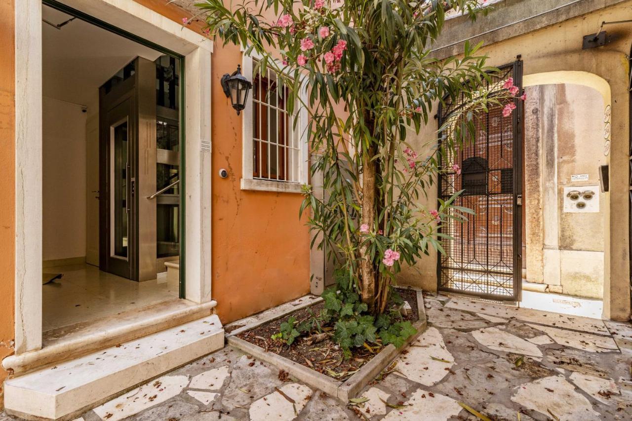 Ca' San Carlo Residence By Wonderful Italy Venice Luaran gambar